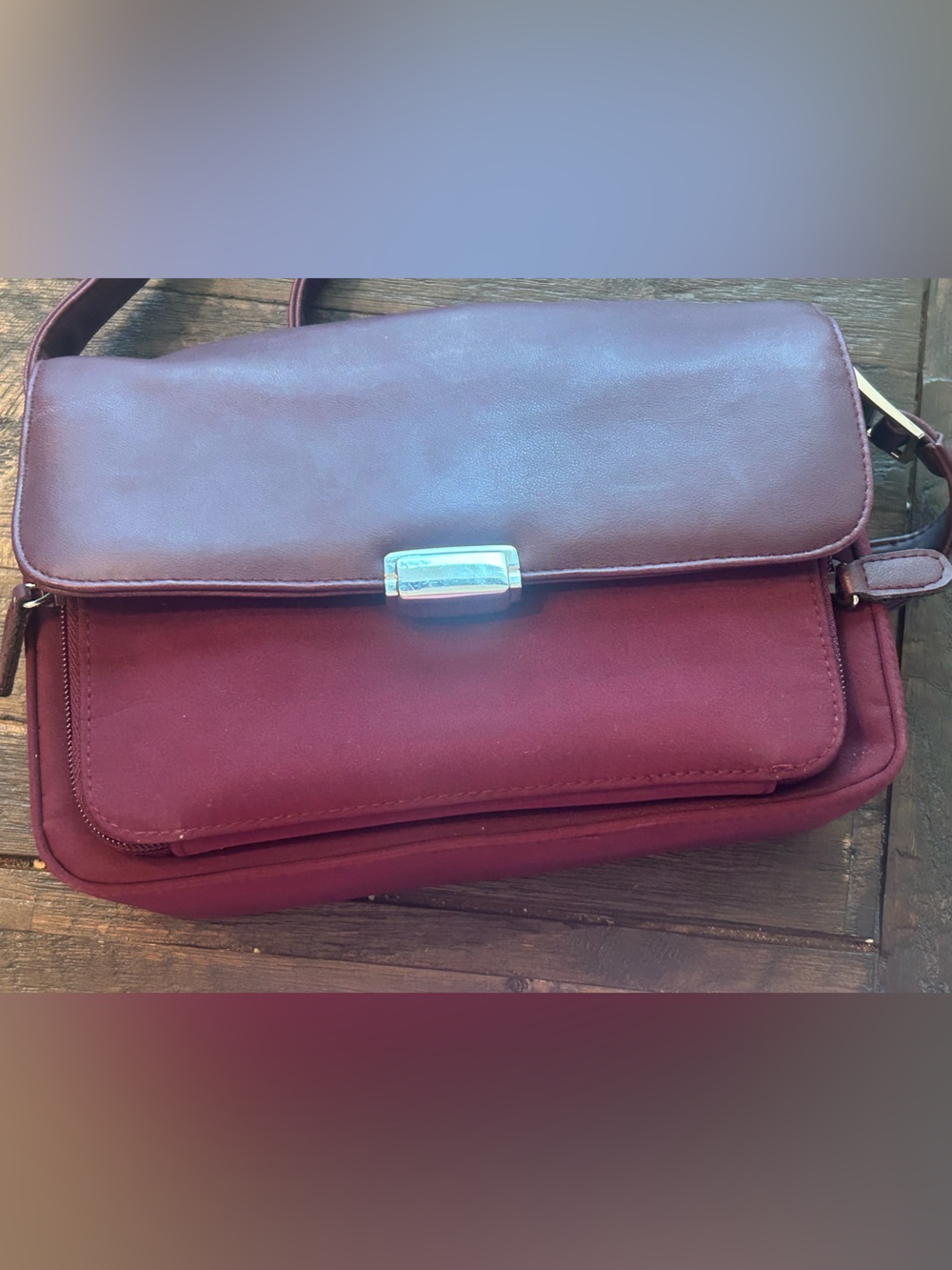 Vintage Worthington Burgundy Leather Crossbody Bag Flap Clutch Purse Brand New